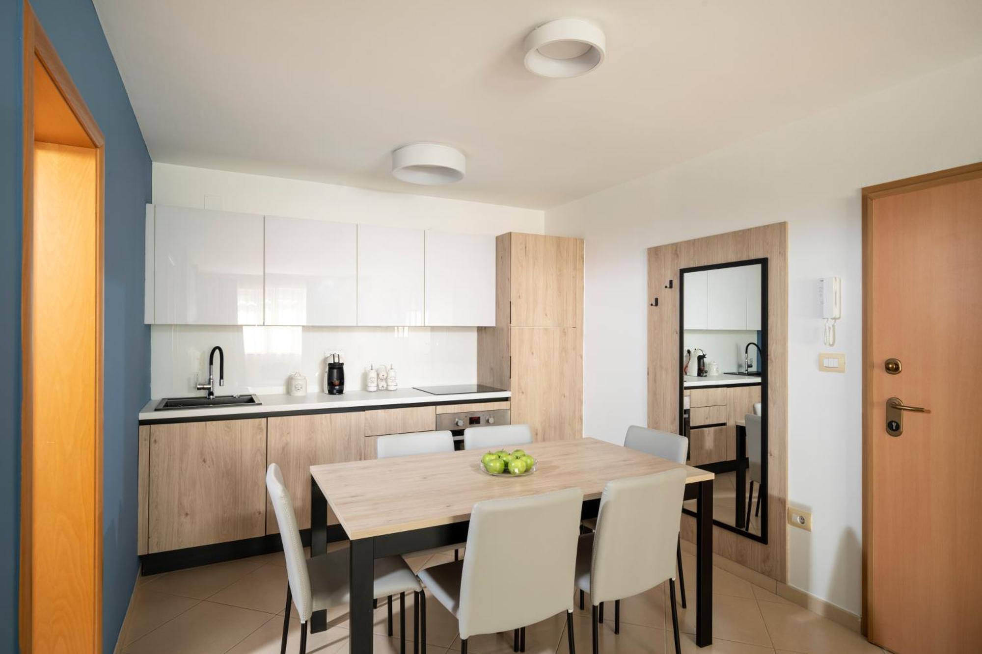 Apartment Humagum Sea View - Garden Palace Umag